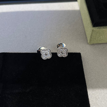 [Regal Jewels]CLOVER MINI DIAMOND STUD EARRINGS